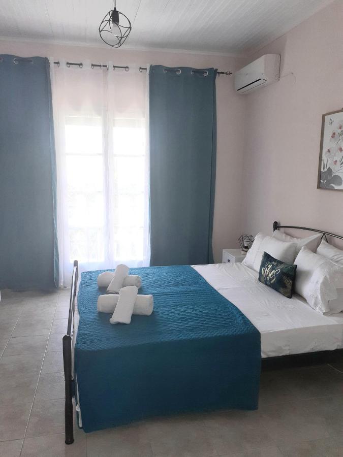 Issos Apartments Agios Georgios  ภายนอก รูปภาพ