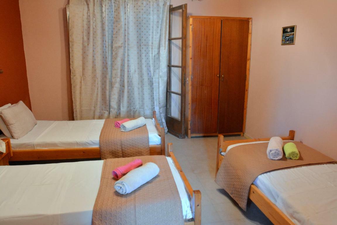 Issos Apartments Agios Georgios  ภายนอก รูปภาพ