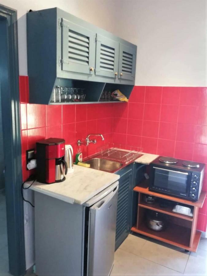 Issos Apartments Agios Georgios  ภายนอก รูปภาพ
